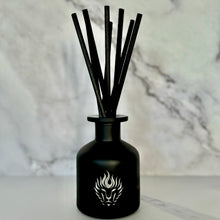 Load image into Gallery viewer, Spiced Honey Reed Diffuser
